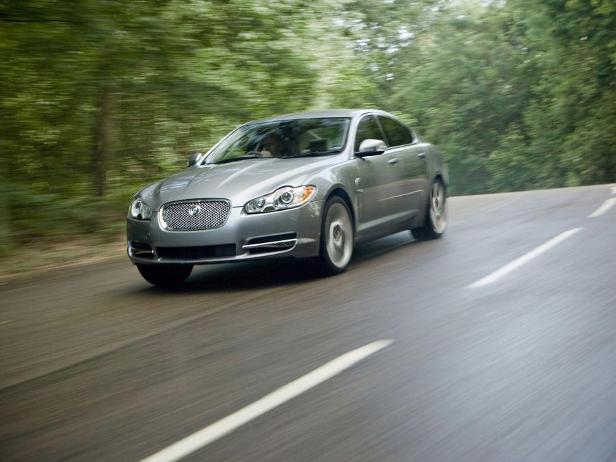  Jaguar XF 2008 года  (фото 103 из 175)